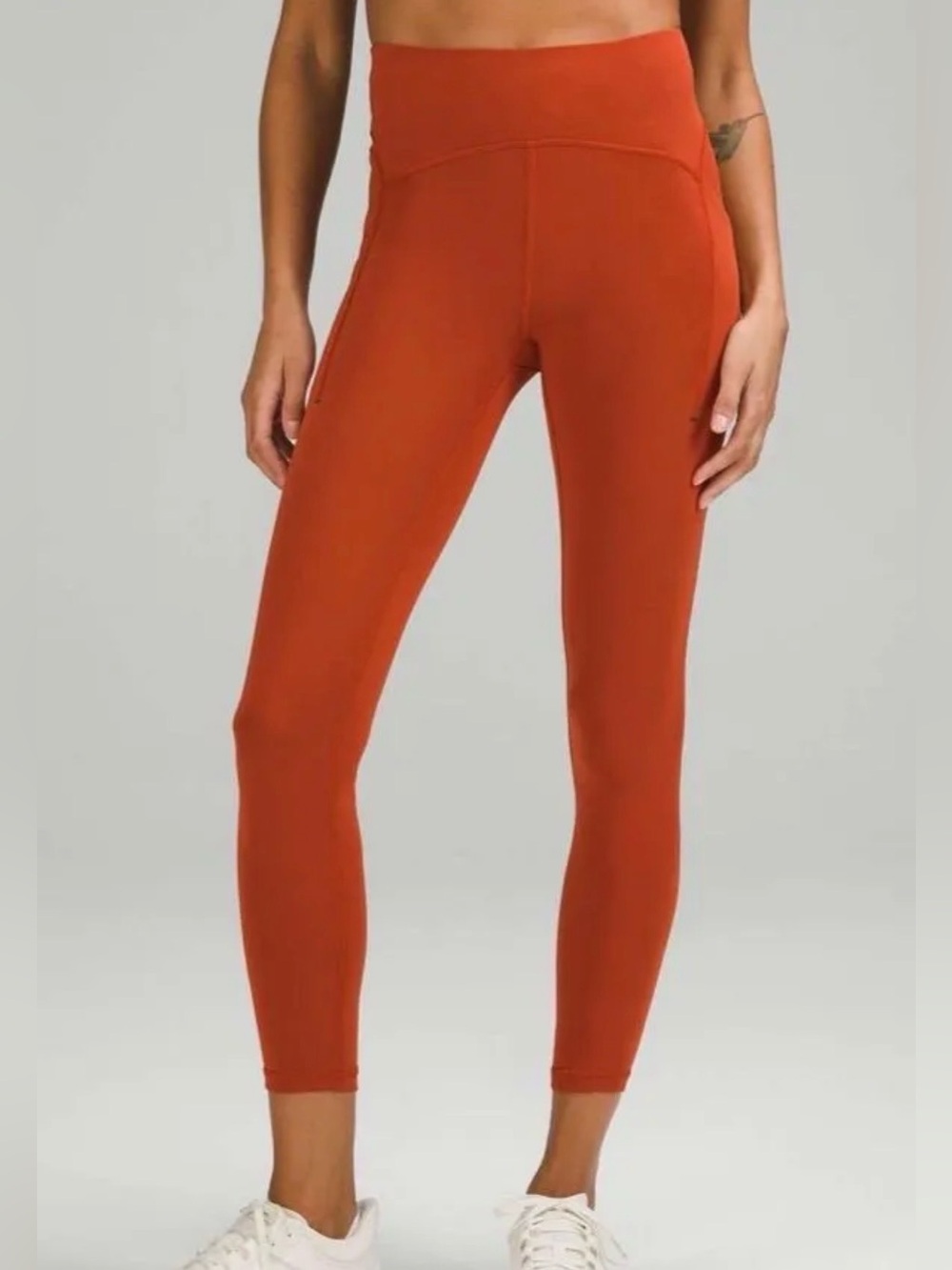 78. NWOT Lululemon Power Thru High-Rise Tight 25" Sz 14